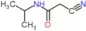 2-cyano-N-(propan-2-yl)acetamide