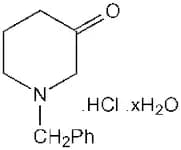 1-Benzyl-3-piperidone hydrochloride hydrate