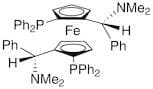 (S,S)-(-)-2,2'-Bis[(R)-(N,N-dimethylamino)(phenyl)methyl]-1,1'-bis(diphenyl­phosphino)ferrocene, m…