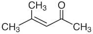 4-Methyl-3-penten-2-one