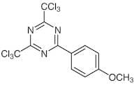 2-(4-Methoxyphenyl)-4,6-bis(trichloromethyl)-1,3,5-triazine