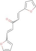 1,5-Di(furan-2-yl)penta-1,4-dien-3-one