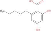 2,4-Dihydroxy-6-pentylbenzoic acid