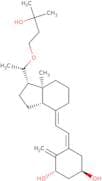 Maxacalcitol