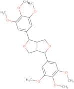 1,4-Bis(3,4,5-trimethoxyphenyl)tetrahydro-1H,3H-furo[3,4-c]furan
