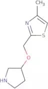 4-Methyl-2-[(pyrrolidin-3-yloxy)methyl]-1,3-thiazole