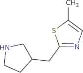 5-Methyl-2-[(pyrrolidin-3-yl)methyl]-1,3-thiazole