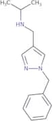 [(1-Benzyl-1H-pyrazol-4-yl)methyl](propan-2-yl)amine