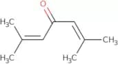 2,6-Dimethyl-2,5-heptadien-4-one