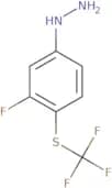 {3-Fluoro-4-[(trifluoromethyl)sulfanyl]phenyl}hydrazine