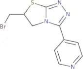 4-[6-(Bromomethyl)-5H,6H-[1,2,4]triazolo[3,4-b][1,3]thiazol-3-yl]pyridine