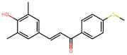 1-(4-Methylthiophenyl)-3-(3,5-dimethyl-4-hydroxyphenyl)prop-2-en-1-one