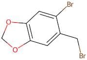 5-Bromo-6-(bromomethyl)-1,3-dioxaindane