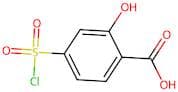 4-(Chlorosulfonyl)-2-hydroxybenzoic acid