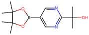 2-(5-(4,4,5,5-Tetramethyl-1,3,2-dioxaborolan-2-yl)pyrimidin-2-yl)propan-2-ol