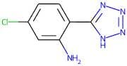 5-Chloro-2-(1H-tetrazol-5-yl)aniline