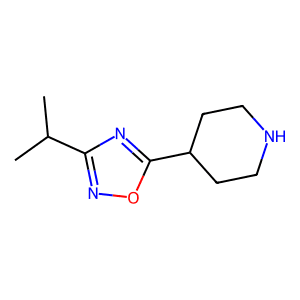 4-(3-Isopropyl-1,2,4-oxadiazol-5-yl)piperidine