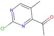 1-(2-Chloro-5-methylpyrimidin-4-yl)ethan-1-one