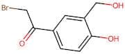 2-Bromo-1-[4-hydroxy-3-(hydroxymethyl)phenyl]ethan-1-one