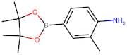 2-Methyl-4-(4,4,5,5-tetramethyl-1,3,2-dioxaborolan-2-yl)aniline