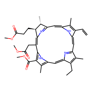 Chlorin e6 trimethyl ester