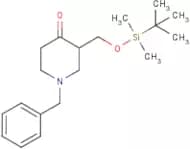 1-Benzyl-3-({[(tert-butyl)dimethylsilyl]oxy}methyl)piperidin-4-one