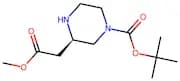 tert-Butyl (3R)-3-(2-methoxy-2-oxoethyl)piperazine-1-carboxylate