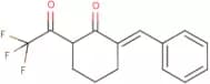 2-[(E)-Benzylidene]-6-(2,2,2-trifluoroacetyl)cyclohexanone