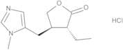 (3R,4R)-3-Ethyl-4-[(1-methyl-1H-imidazol-5-yl)methyl]dihydrofuran-2(3H)-one Hydrochloride (Isopilo…
