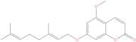 7-Geranyloxy-5-methoxycoumarin