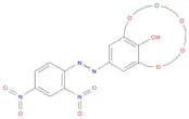3,6,9,12,15-Pentaoxabicyclo[15.3.1]heneicosa-1(21),17,19-trien-21-ol, 19-[2-(2,4-dinitrophenyl)dia…