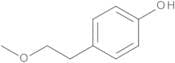 4-(2-Methoxyethyl)phenol