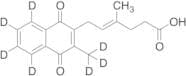 trans-Trideuteromethyl-3-(5′-carboxy-3′-methyl-2’-pentenyl)-1,4-naphthoquinone-5,6,7,8-D4