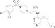 N-[(2S)-1-[4-(3,4-Dichlorophenyl)sulfonylpiperazin-1-yl]propan-2-yl]-7-methylthieno[3,2-d]pyrimidi…