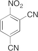 2,4-Dicyanonitrobenzene