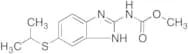 Methyl-N-(5-[propan-2-yl)sulfanyl]-1H-benzimidazol-2-yl)carbamate