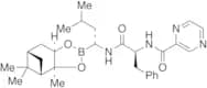 (1R)-(1S,2S,3R,5S)-Pinanediol-N-(N-pyrazinylphenylalaninoyl)-1-amino-3-methyl-butane-1-boronate (>…